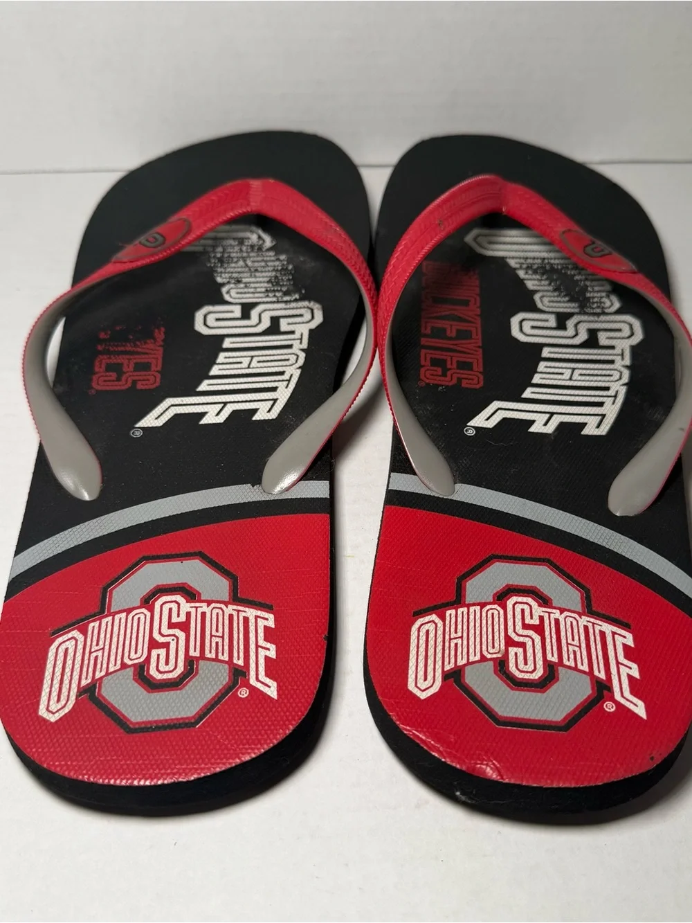 Ohio State Buckeyes Unisex M 11-12, W 13-14 Flip Flops NCAA OSU